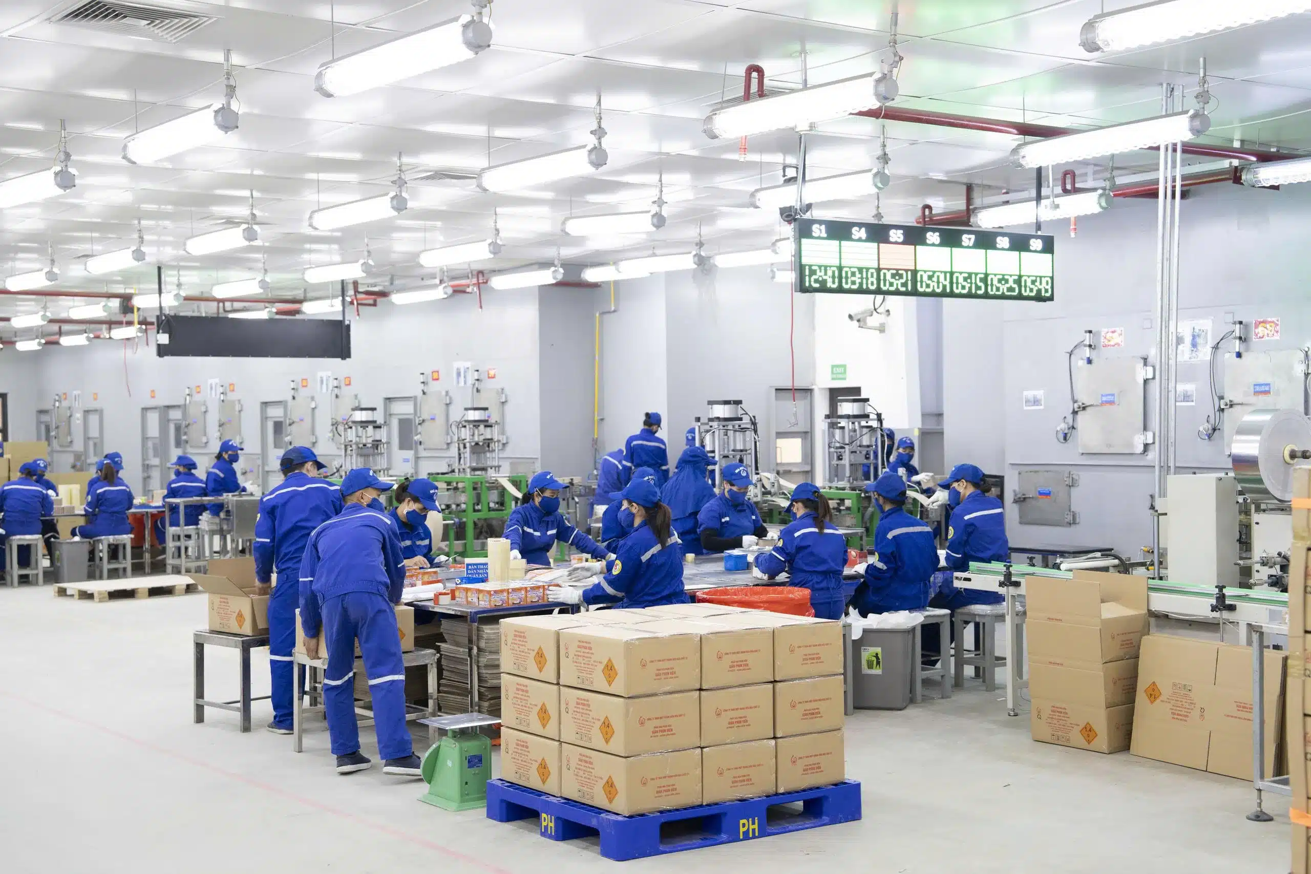 Pháo hoa vi sân khấu sự kiện chuyên nghiệp